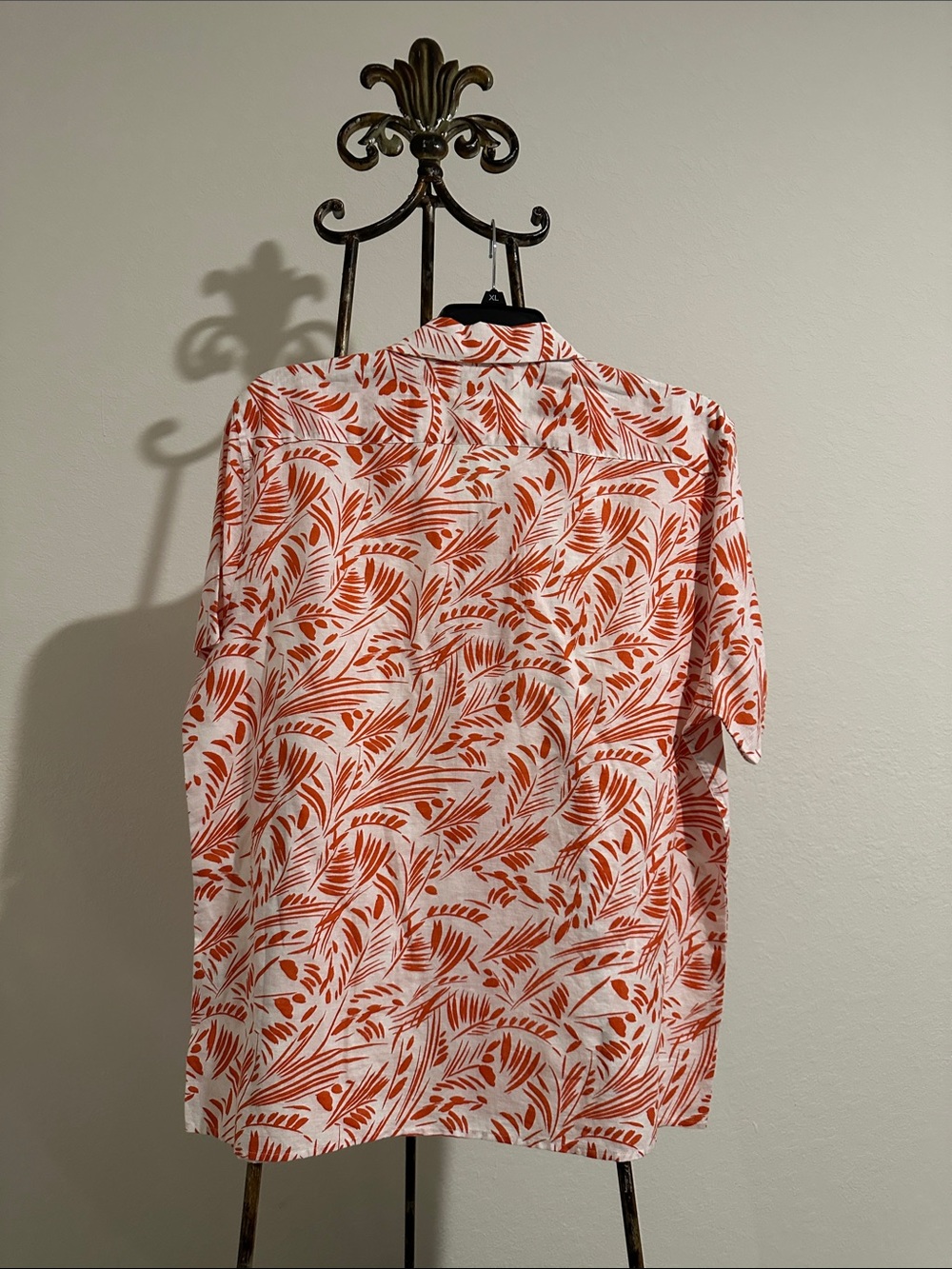 Perry Ellis White Short-Sleeve Button-Down with Orange Tropical Print - Picture 3 of 4